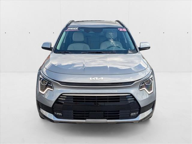 2025 Kia Niro EX Touring photo 2