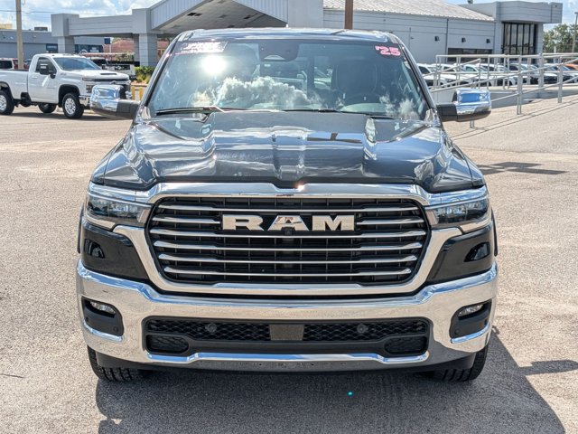 2025 Ram 1500 Laramie photo 2