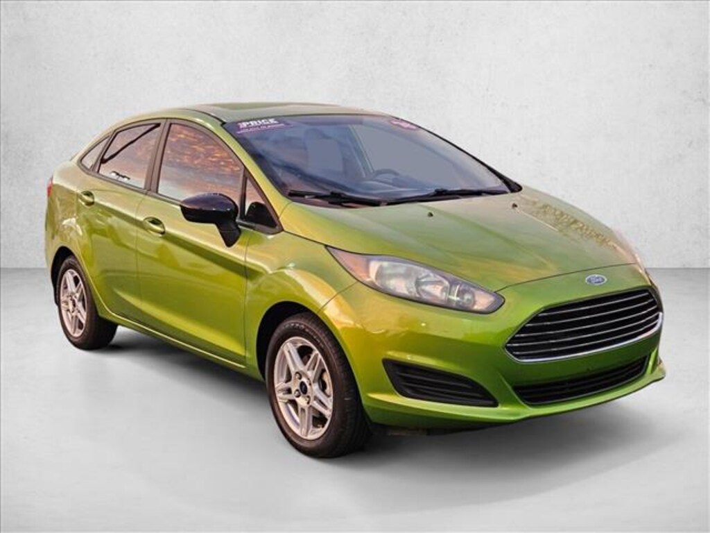 Used 2018 Ford Fiesta SE Sedan