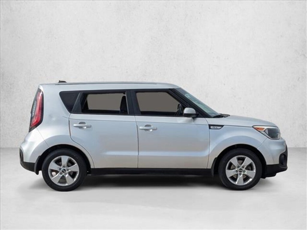Used 2018 Kia Soul Base Hatchback