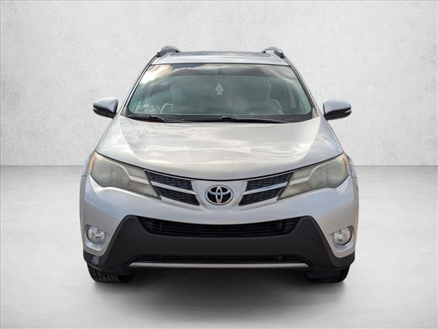 2013 Toyota RAV4 XLE photo 2