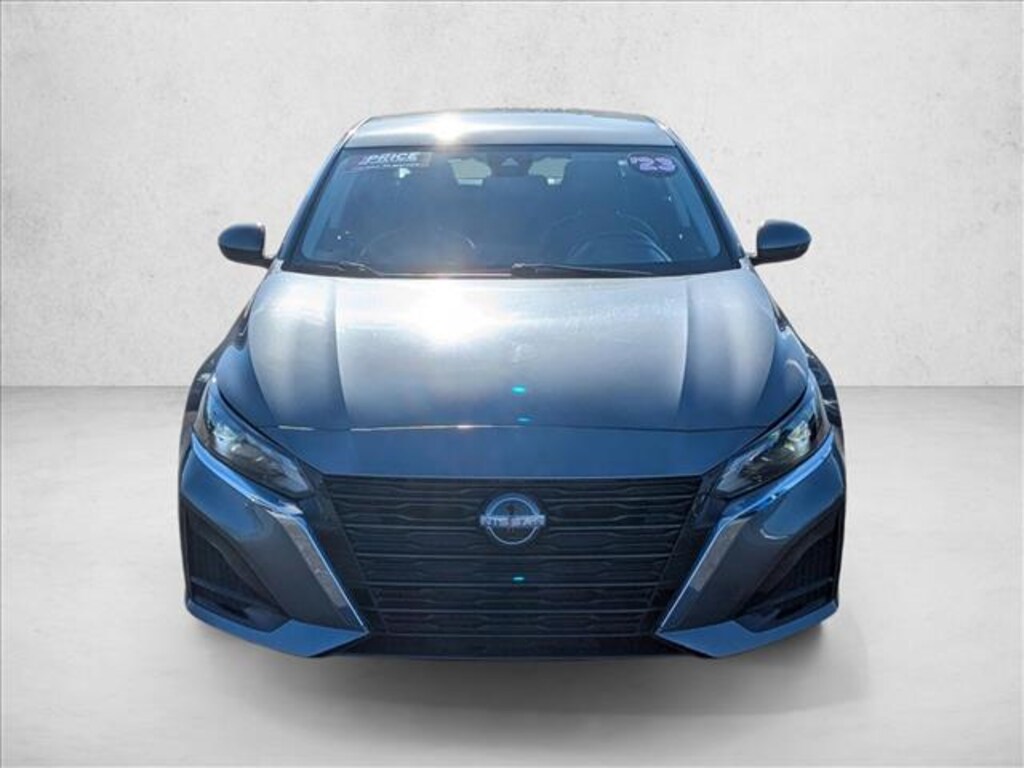 Used 2023 Nissan Altima 2.5 SV Sedan