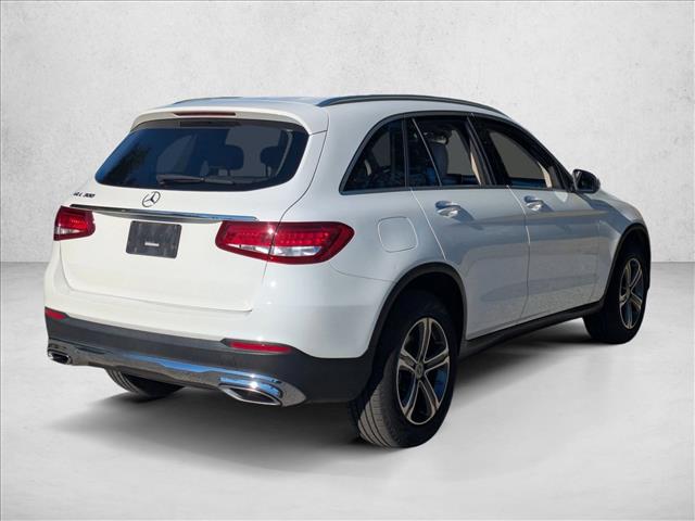 2019 Mercedes Benz GLC 300 photo 3
