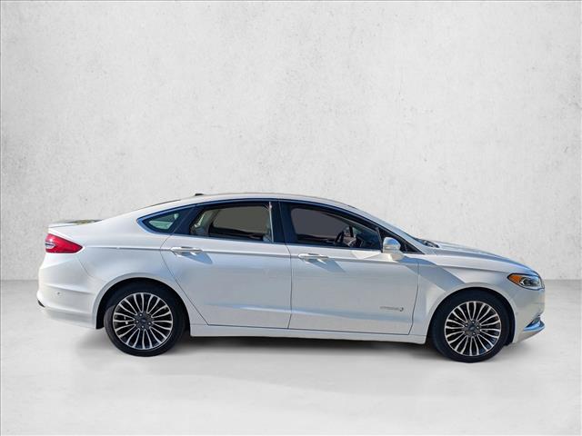 2017 Ford Fusion Hybrid Titanium photo 2