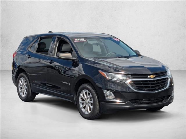 2019 Chevrolet Equinox LS photo 3