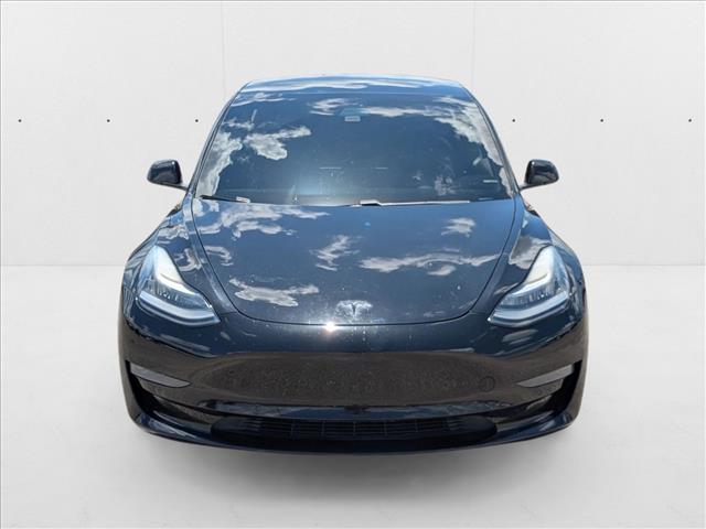 2019 Tesla Model 3 Mid Range photo 2