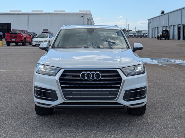 2018 Audi Q7 Premium Plus photo 2