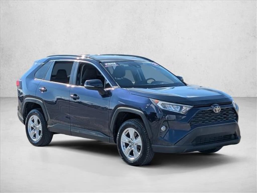 Used 2021 Toyota RAV4 XLE SUV
