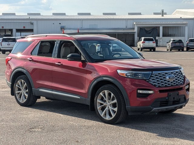 2021 Ford Explorer Platinum photo 3