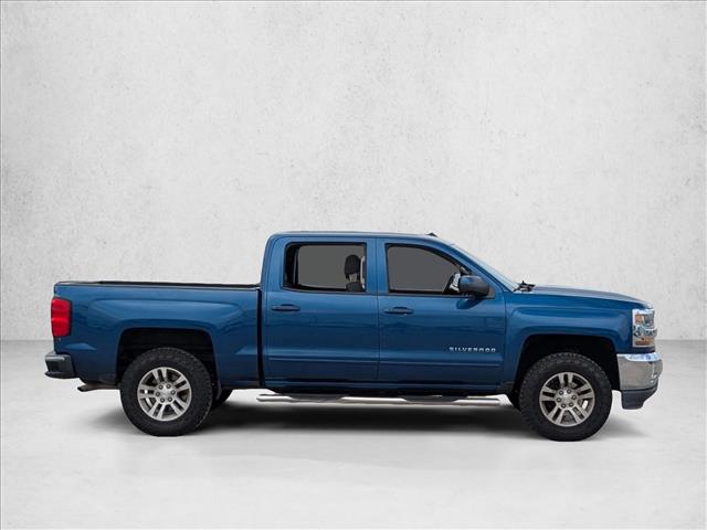 2018 Chevrolet Silverado 1500 LT photo 4