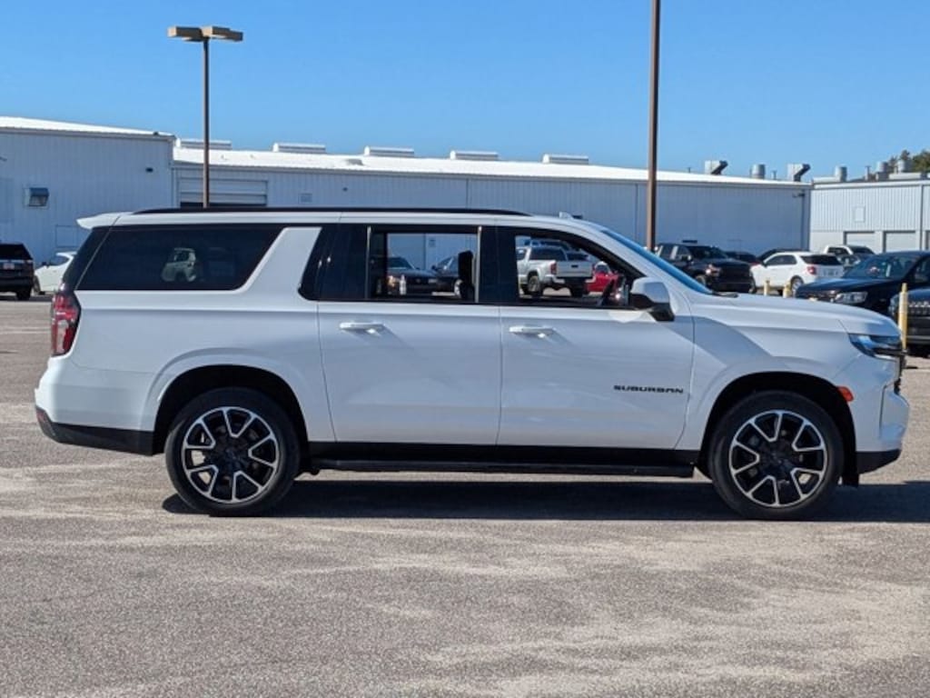 Used 2023 Chevrolet Suburban RST SUV