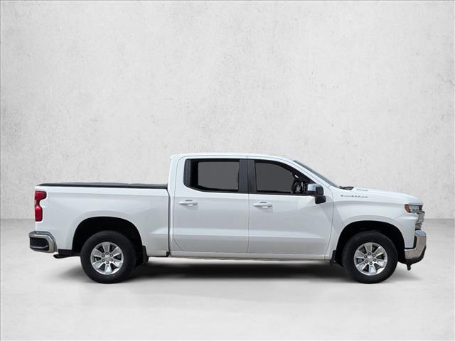 2022 Chevrolet Silverado 1500 LT photo 4