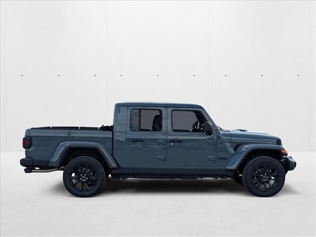 2024 Jeep Gladiator photo 4