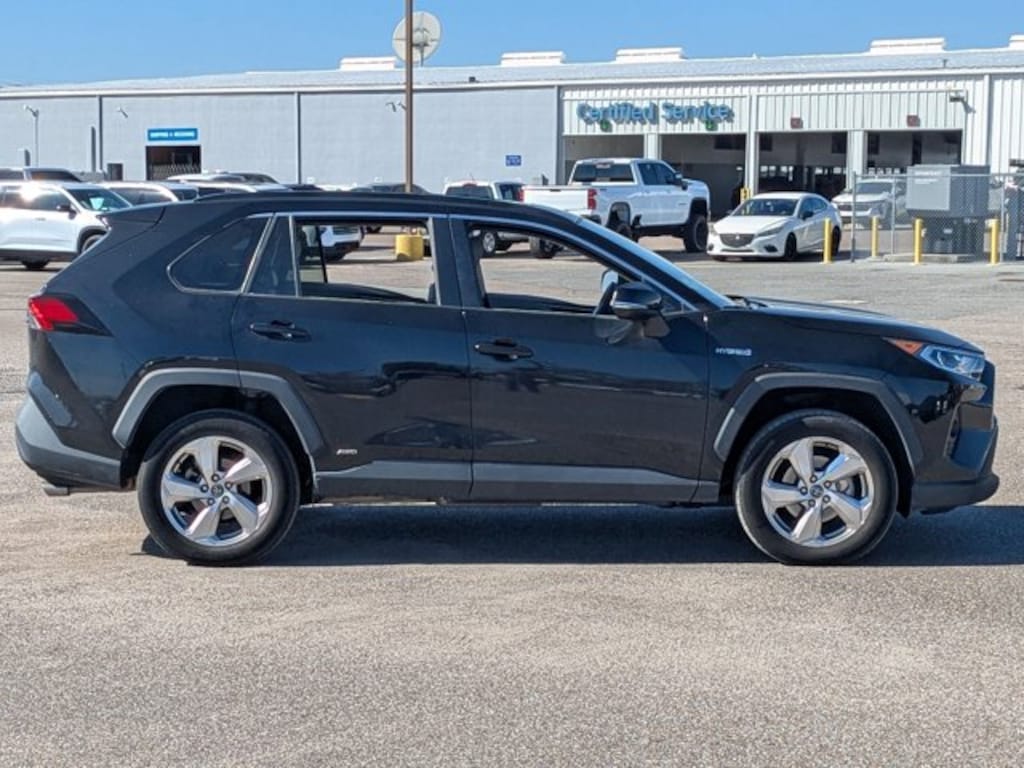 Used 2021 Toyota RAV4 Hybrid Hybrid XLE Premium SUV