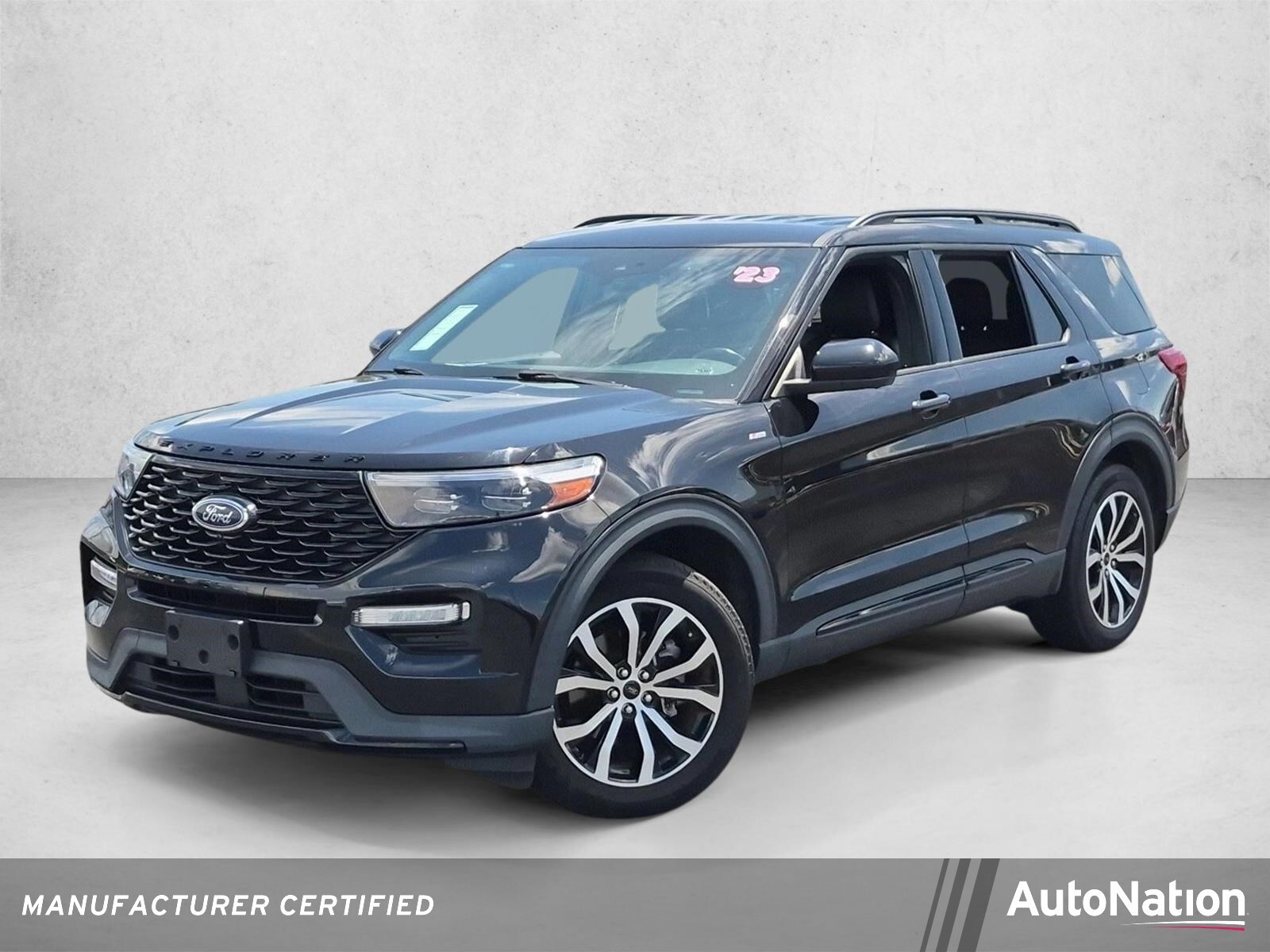 2023 Ford Explorer ST-Line