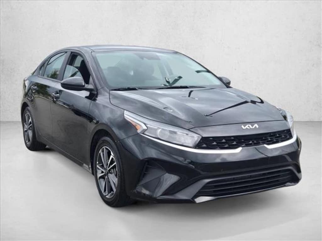 Used 2023 Kia Forte LXS Sedan