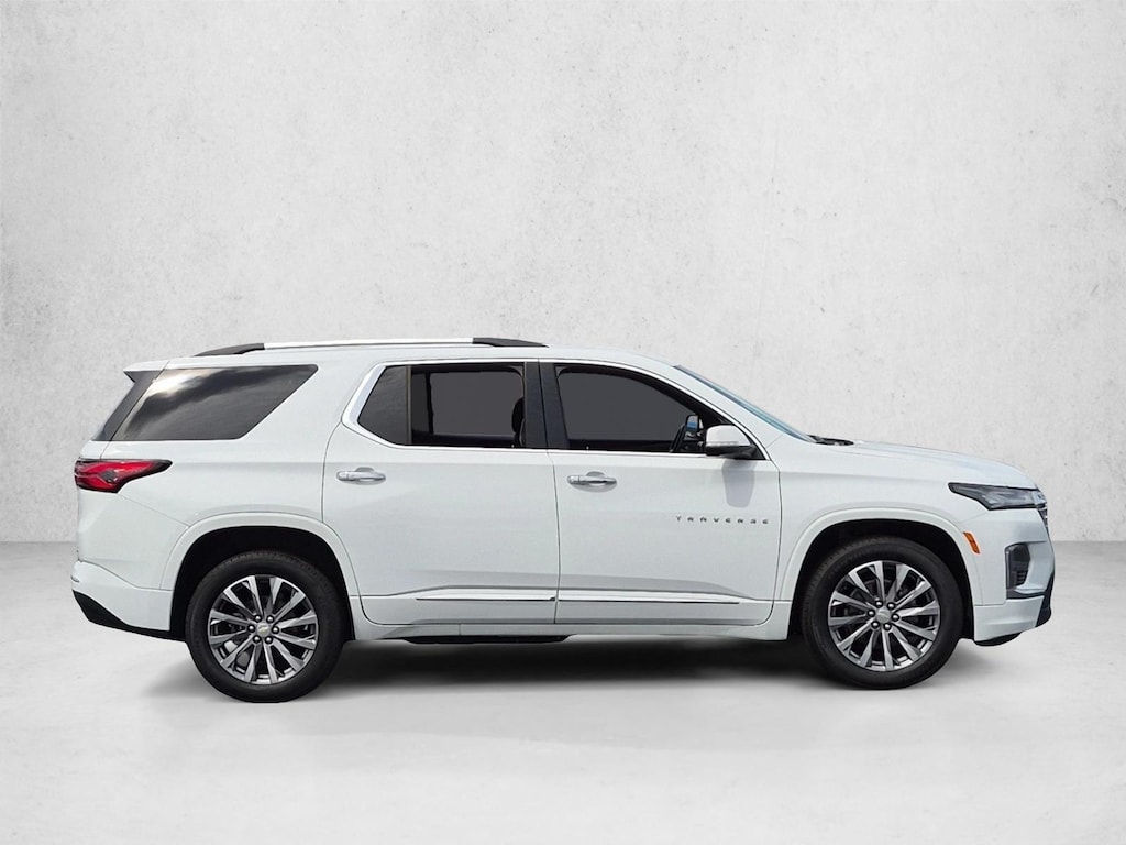 Used 2023 Chevrolet Traverse Premier SUV