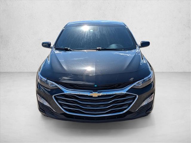 2023 Chevrolet Malibu 1LT photo 2