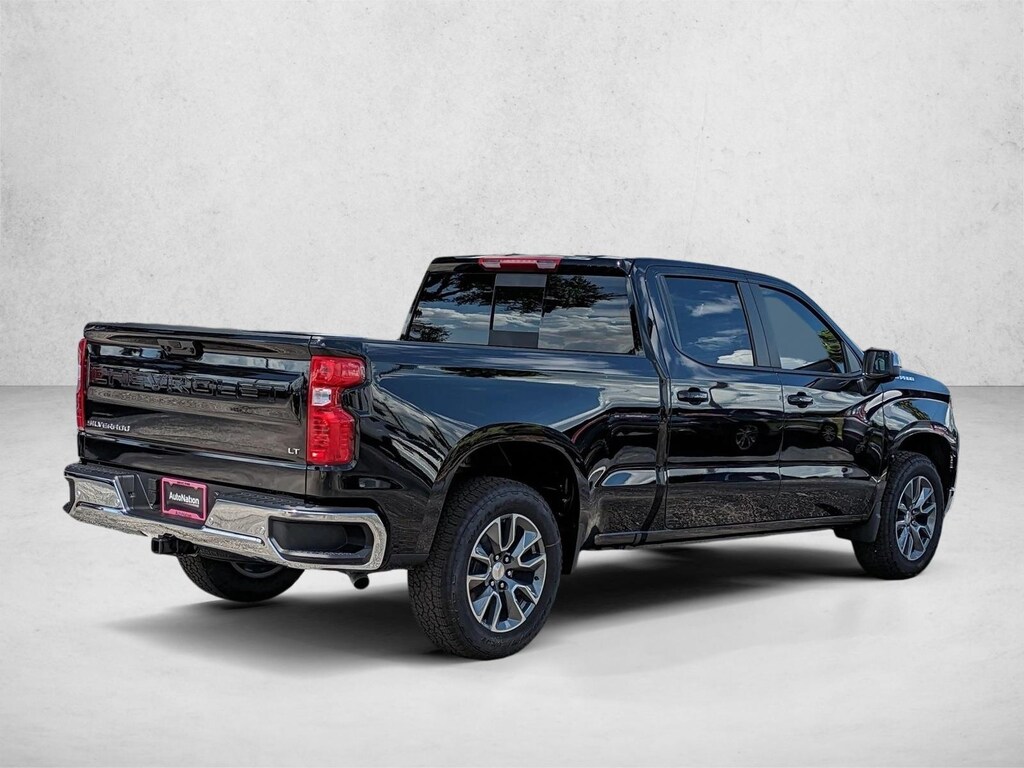 Used 2025 Chevrolet Silverado 1500 LT Truck Crew Cab
