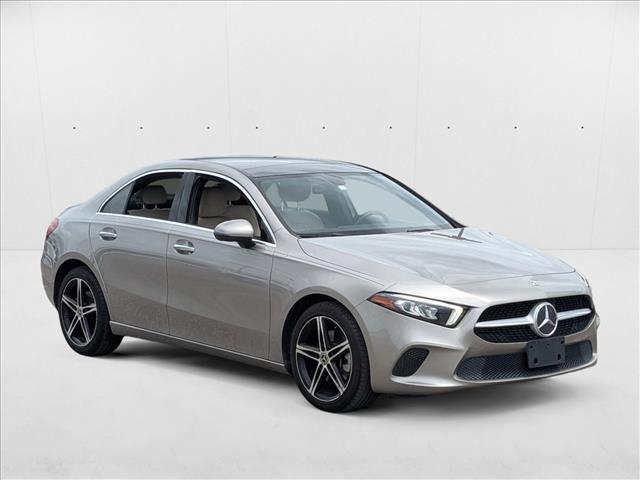 2019 Mercedes Benz A 220 photo 3