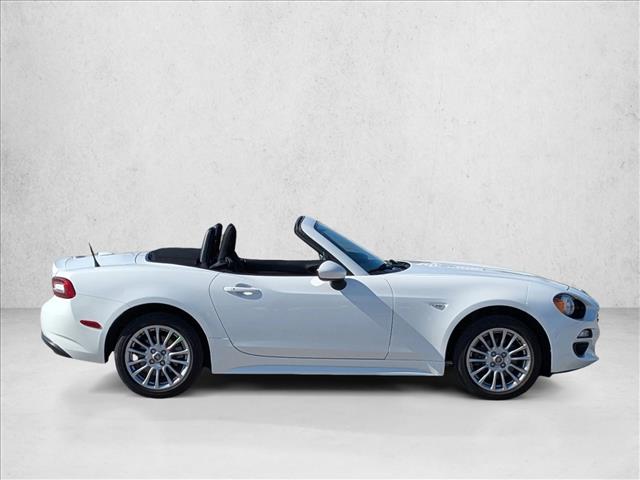 2020 Fiat 124 Spider Classica photo 4