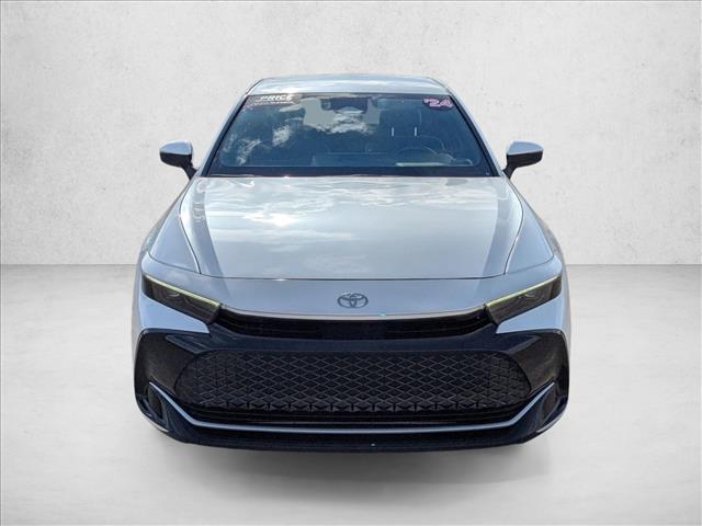 2024 Toyota Crown XLE photo 2