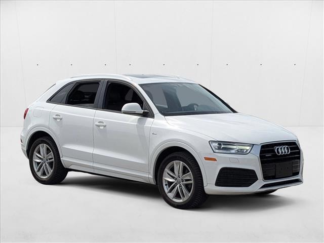 2018 Audi Q3 Premium photo 2