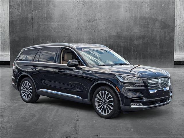 2020 Lincoln Aviator Reserve photo 3
