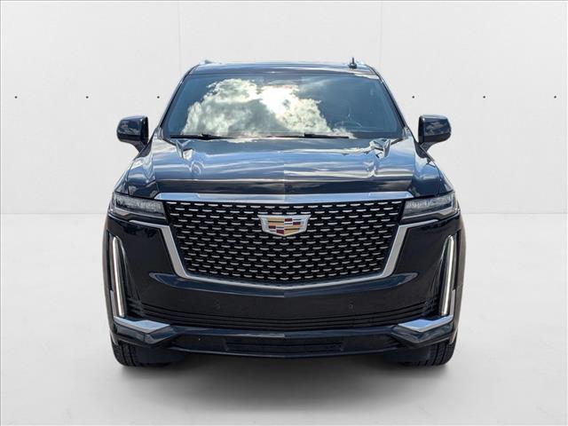 2023 Cadillac Escalade Premium Luxury photo 2