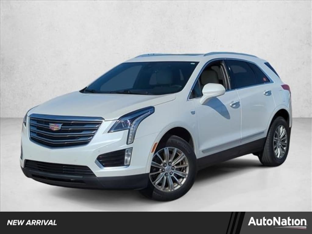 Used 2017 CADILLAC XT5 Luxury FWD SUV
