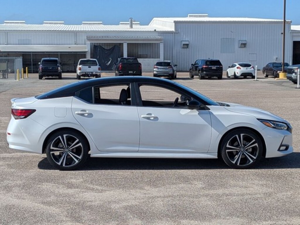 Used 2022 Nissan Sentra SR Sedan