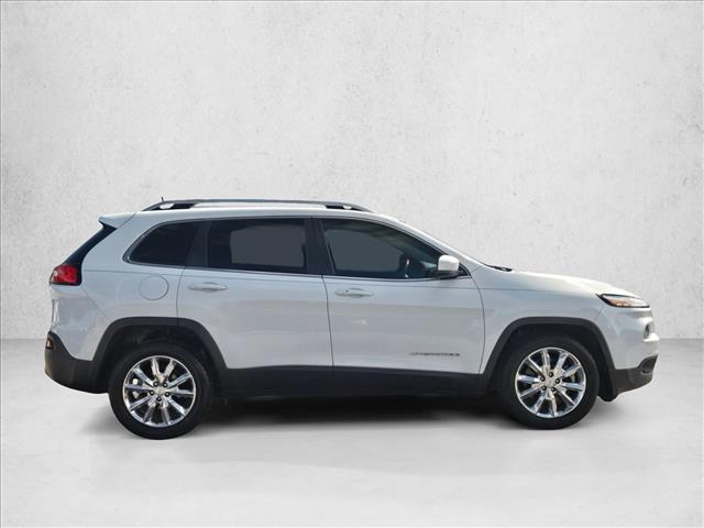 2017 Jeep Cherokee Limited photo 4