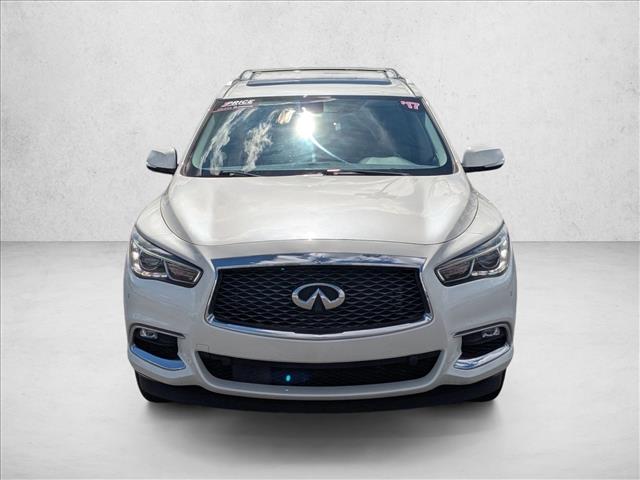 2017 Infiniti QX60 photo 2