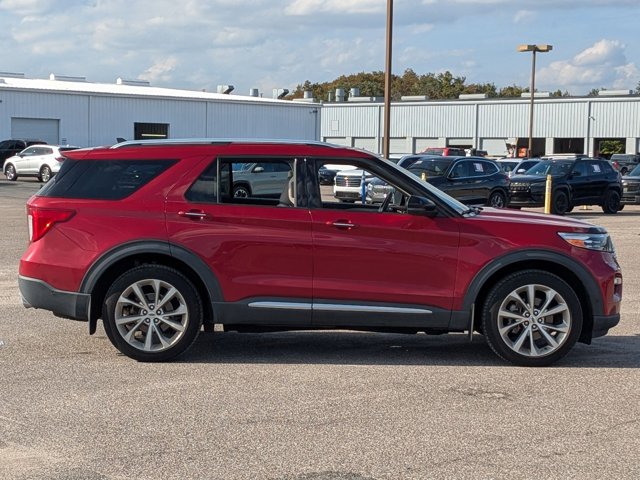 2021 Ford Explorer Platinum photo 4