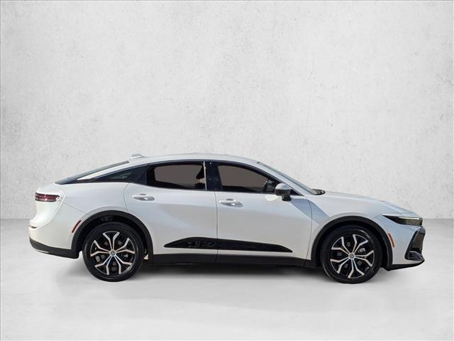 2024 Toyota Crown XLE photo 4