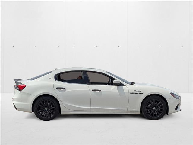 2022 Maserati Ghibli Modena Q4 photo 4