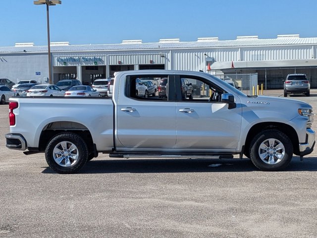 2021 Chevrolet Silverado 1500 LT photo 4