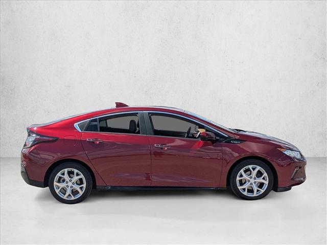 2017 Chevrolet Volt Premier photo 4