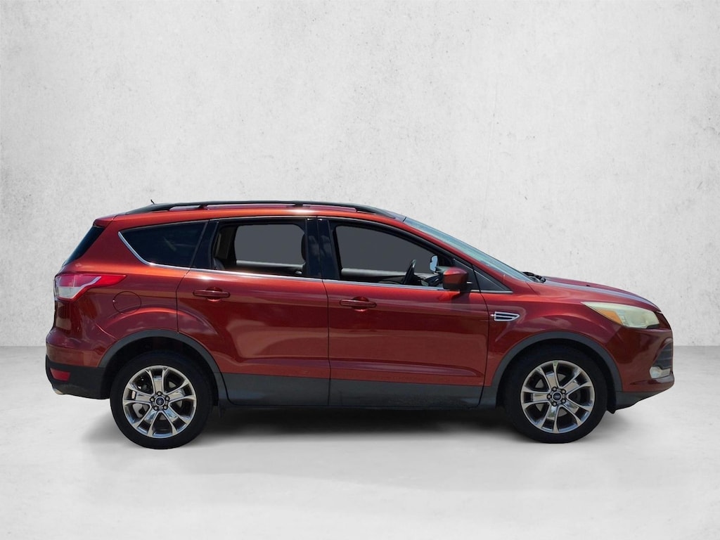 Used 2015 Ford Escape SE SUV