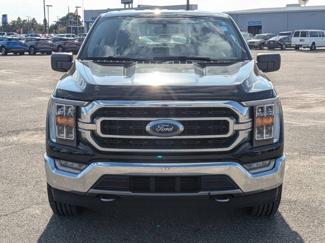 2021 Ford F-150 XLT photo 2