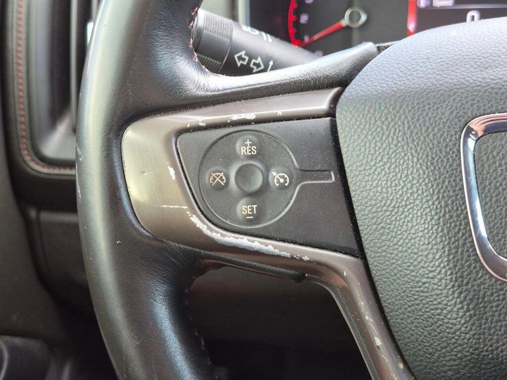 Used 2015 GMC Canyon 2WD SLE Truck Crew Cab