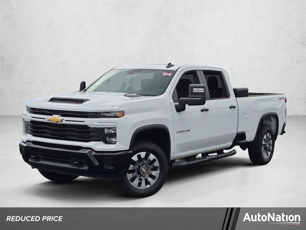Used 2024 Chevrolet Silverado 2500 HD Custom Truck Crew Cab