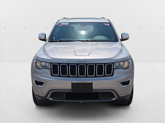2019 Jeep Grand Cherokee Limited photo 2