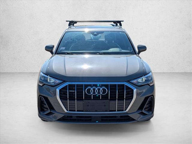 2020 Audi Q3 S line Premium photo 2