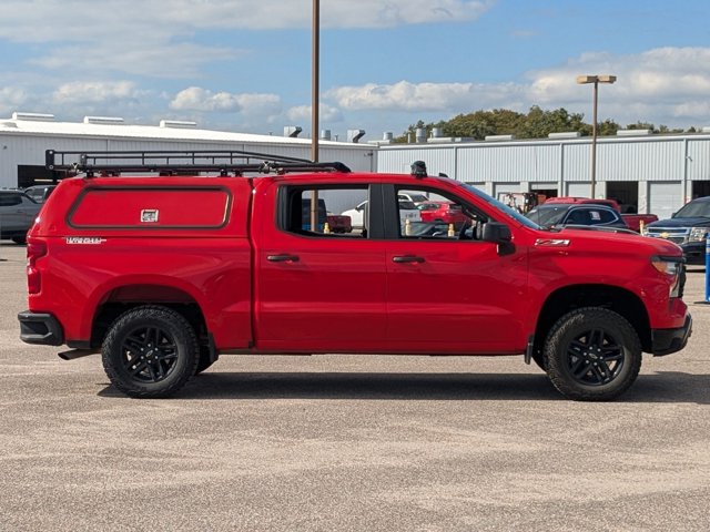 2025 Chevrolet Silverado 1500 Custom Trail Boss photo 4