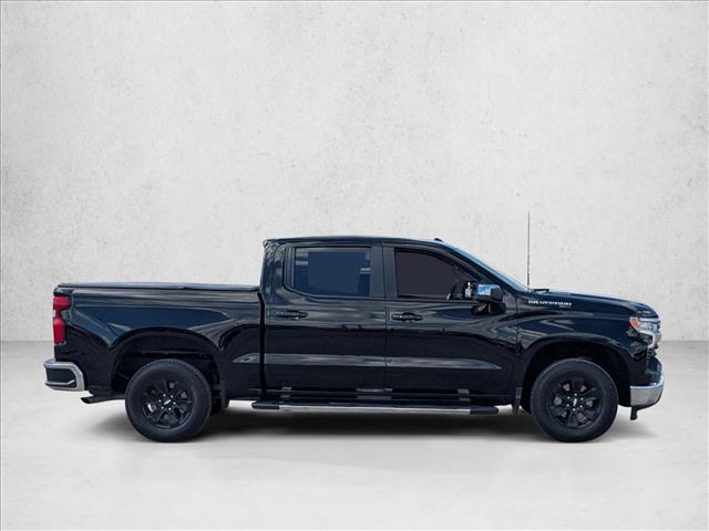 2024 Chevrolet Silverado 1500 LT photo 4