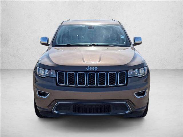 2017 Jeep Grand Cherokee Limited photo 2