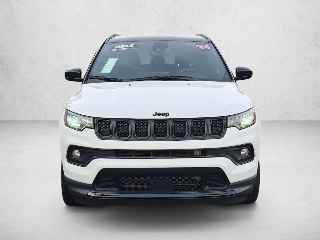 Used 2024 Jeep Compass Latitude SUV