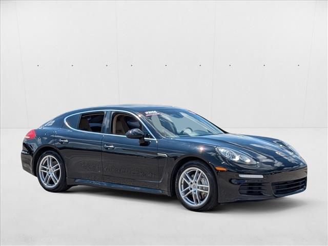 2016 Porsche Panamera 4S photo 3