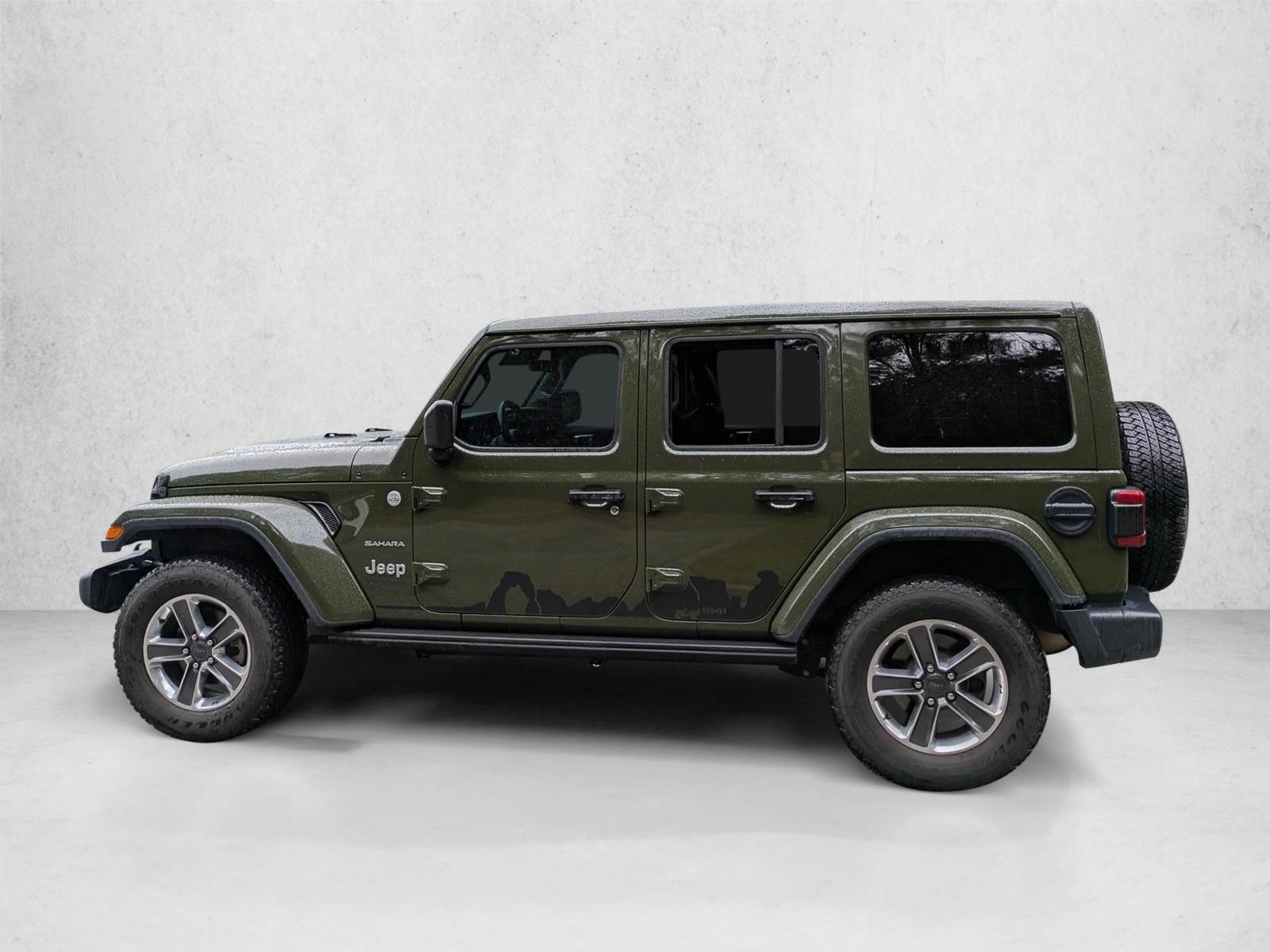 2020 Jeep Wrangler Unlimited Sahara photo 2